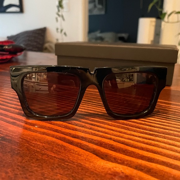 Celine look alike chunky black square sunglasses - Picture 2 of 5